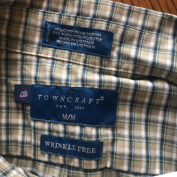 Make offer for all - MENS DRESS SHIRTS SOME WORN ONCE - Picture 4 of 11